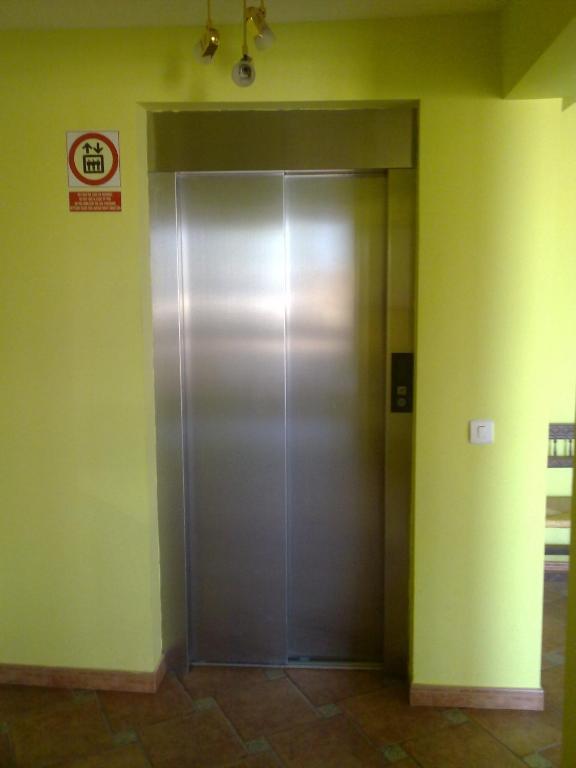 Hotel Quinfer Noja Esterno foto